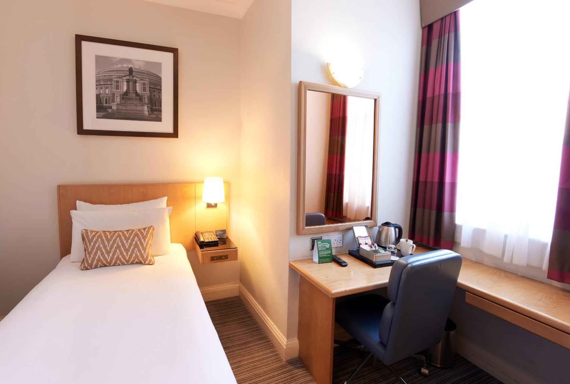 Standard Single Room,1765794262:JPEG